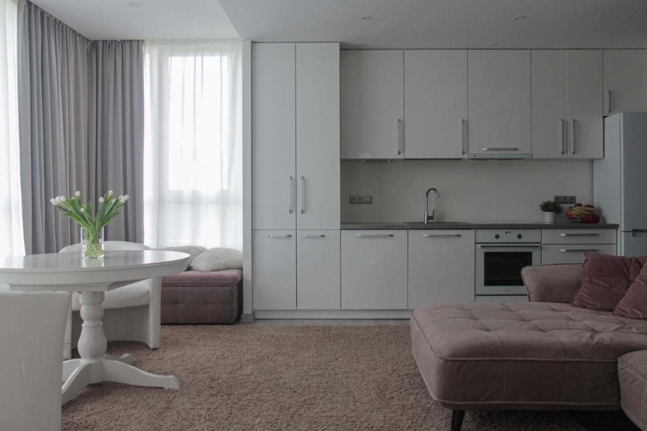Riverside With Terrace Appartement